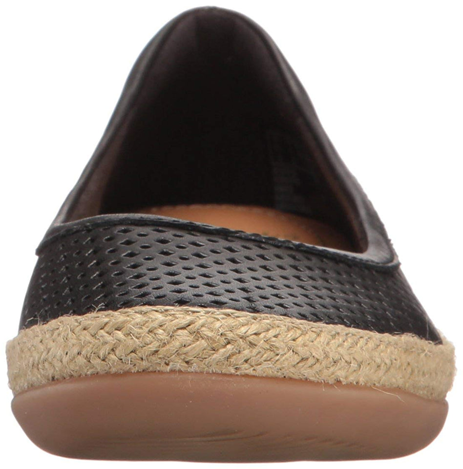Clarks Women's Danelly Adira Ballet Flat