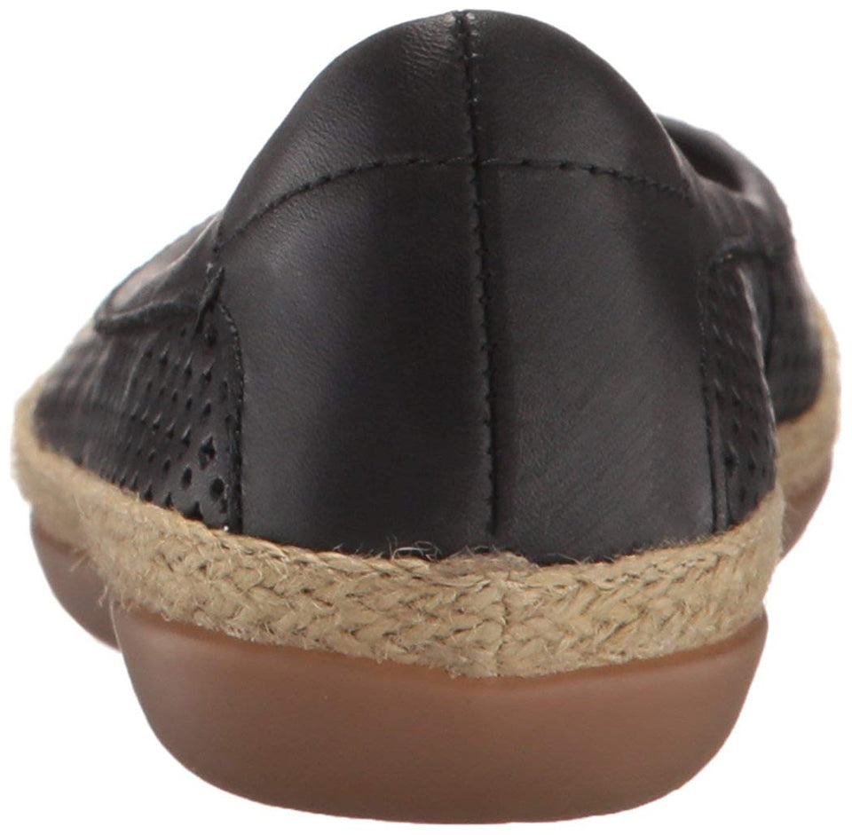 Clarks Women's Danelly Adira Ballet Flat